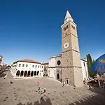 Appartamento Apartma Seaside