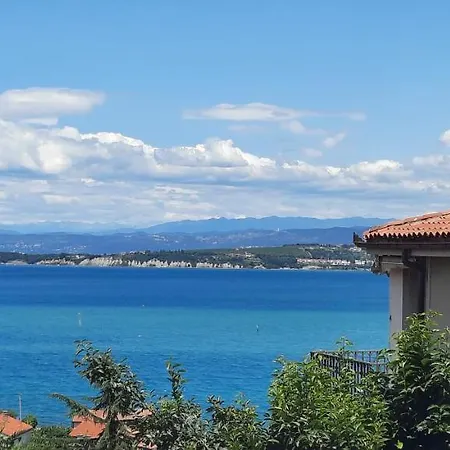 Apartma Seaside *